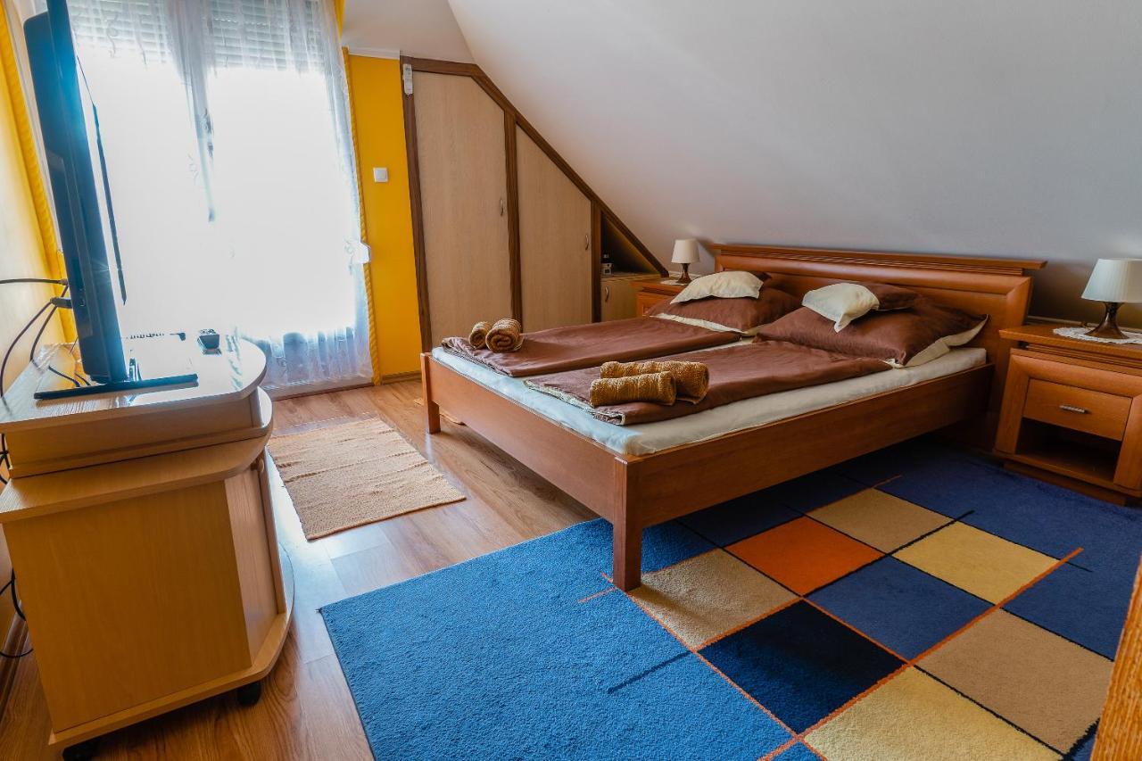Gal Apartmanhaz Гаркань Екстер'єр фото