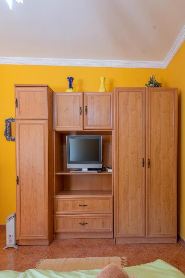 Gal Apartmanhaz Гаркань Екстер'єр фото