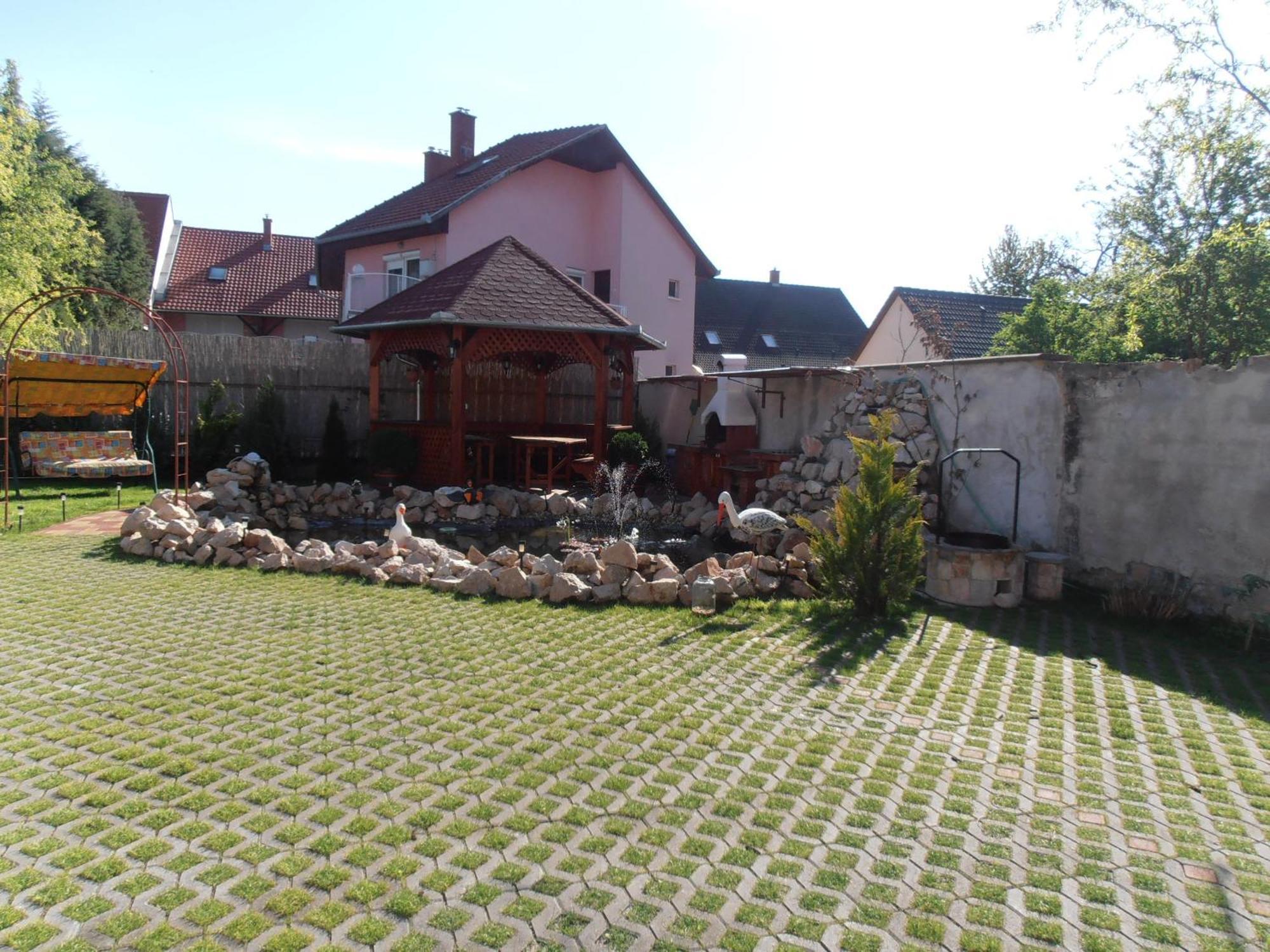 Gal Apartmanhaz Гаркань Екстер'єр фото