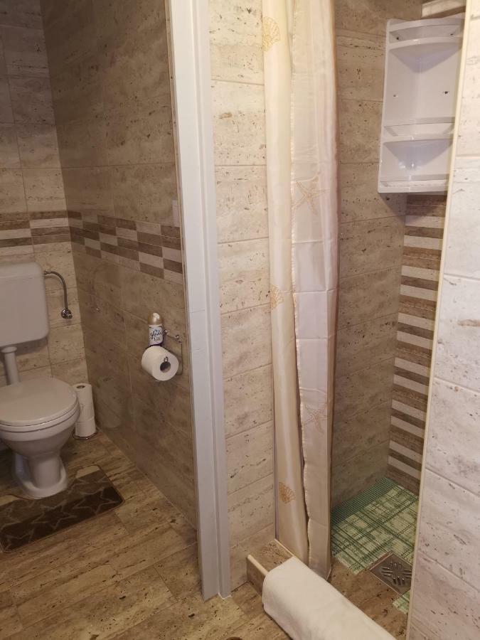 Gal Apartmanhaz Гаркань Екстер'єр фото